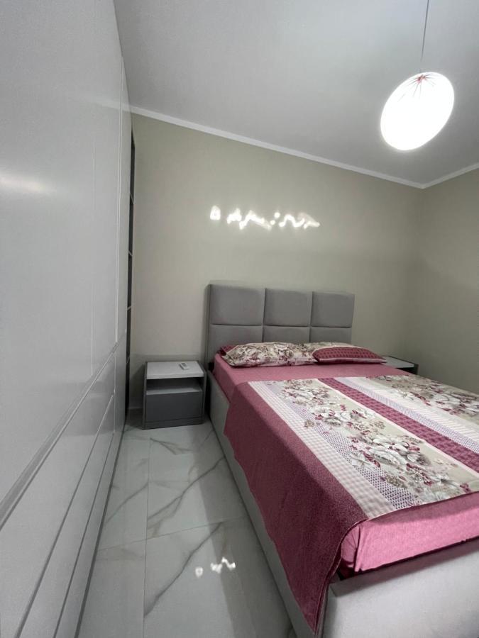Modern Beachfront Apartments Sarande Exterior photo