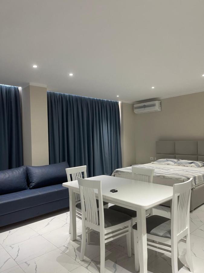 Modern Beachfront Apartments Sarande Exterior photo